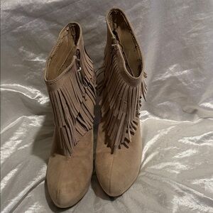 Rouge Fringe Ankle Booties - Tan